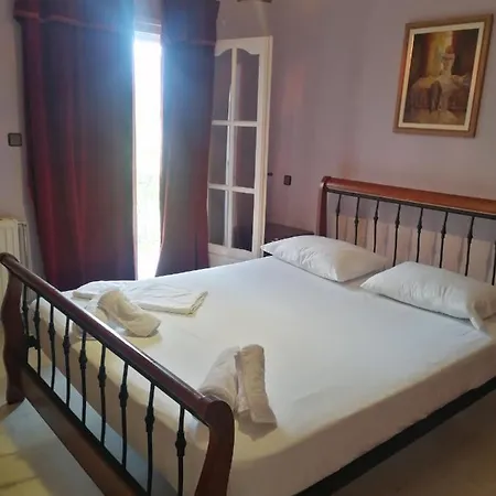 Big For 2- 5 Persons Apartment *