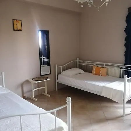 Big For 2- 5 Persons Apartment Khelmata