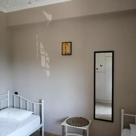 Apartment Big For 2- 5 Persons *